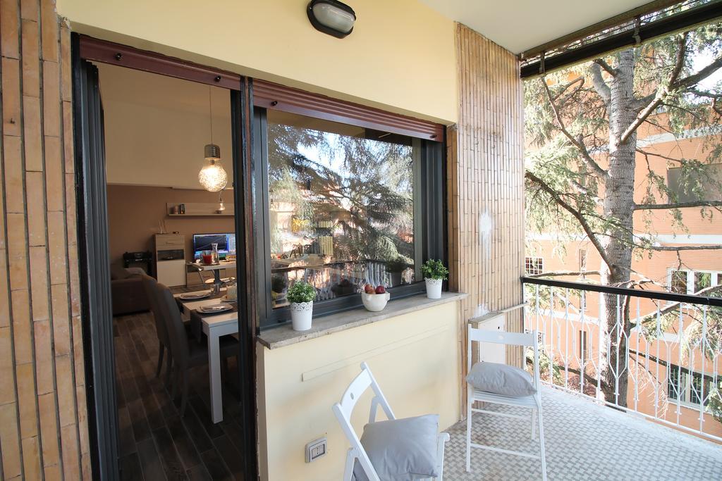 Eur Bright Spacious terraced Apartment Roma Exterior foto